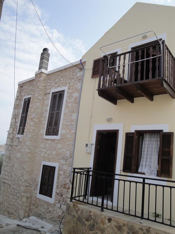 Villa Chrysodimi Chalki Town Rom bilde
