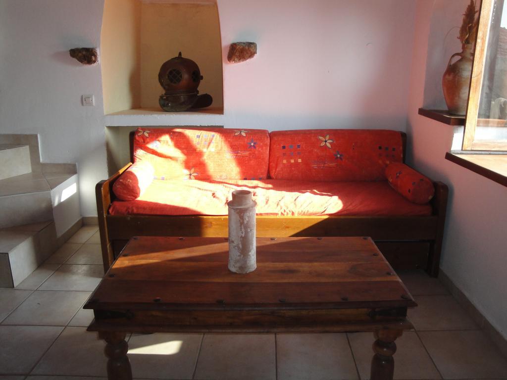 Villa Chrysodimi Chalki Town Rom bilde