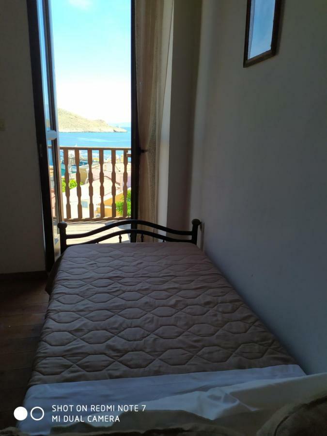 Villa Chrysodimi Chalki Town Eksteriør bilde